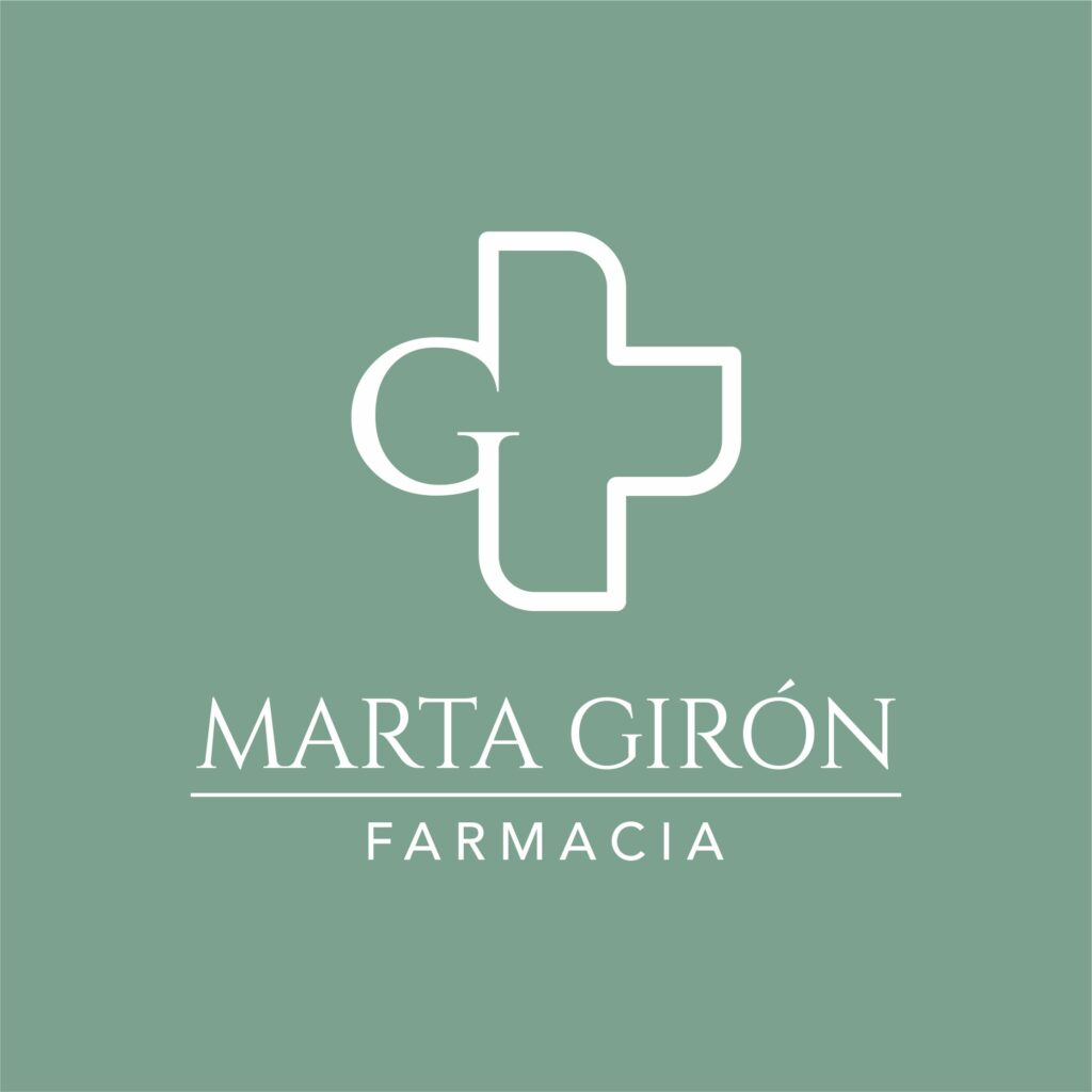 Logotipo de Farmacia Marta Girón con fondo verde